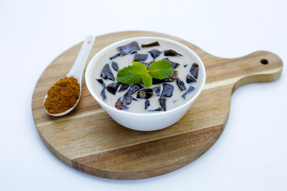 เมนูเฉาก๊วยวุ้นดำ ขนมกินแล้วไม่อ้วน